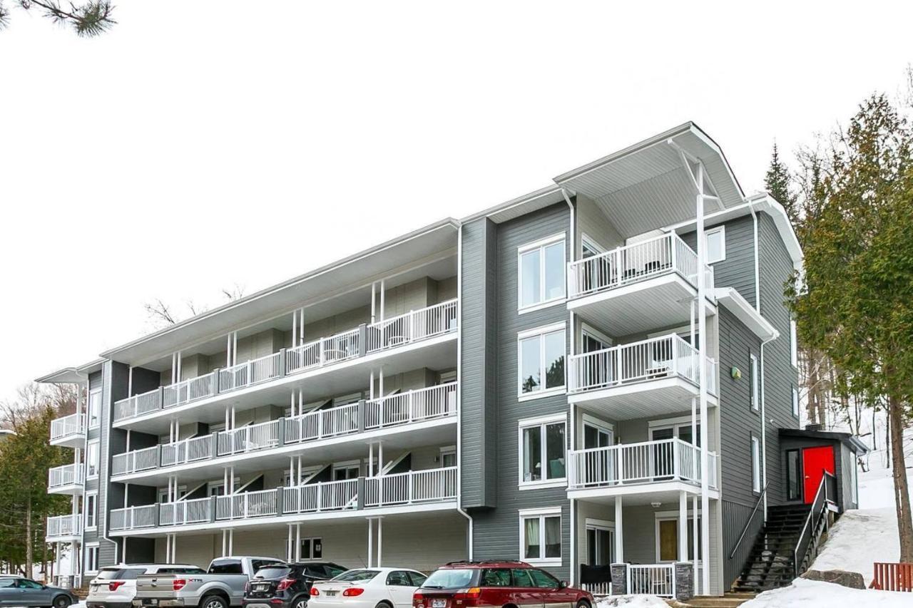 Charming Redesigned Condo-10 Minutes From Mountain Mont-Tremblant Exterior photo