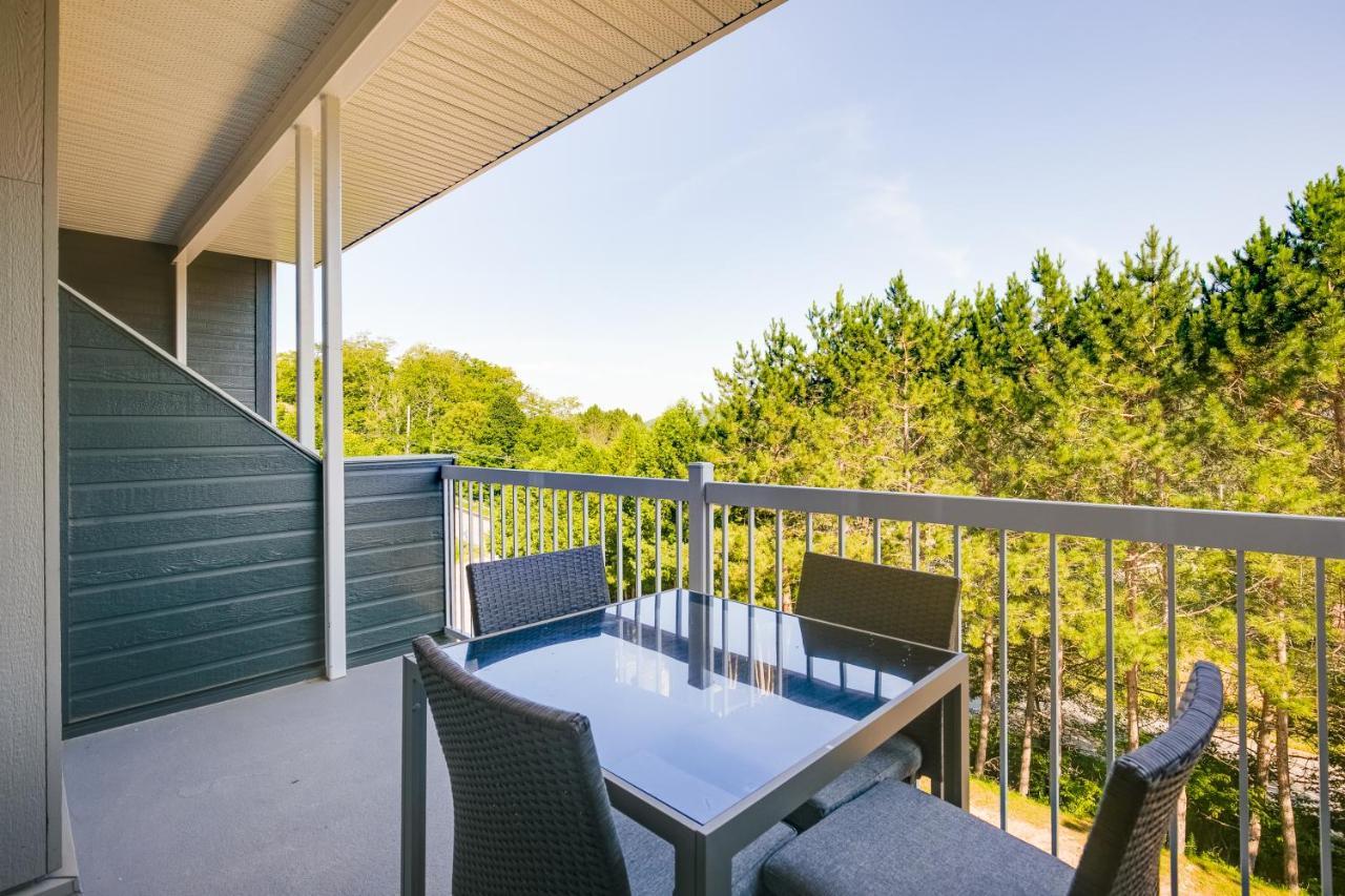 Charming Redesigned Condo-10 Minutes From Mountain Mont-Tremblant Exterior photo